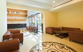 فندق الإمارات جراند